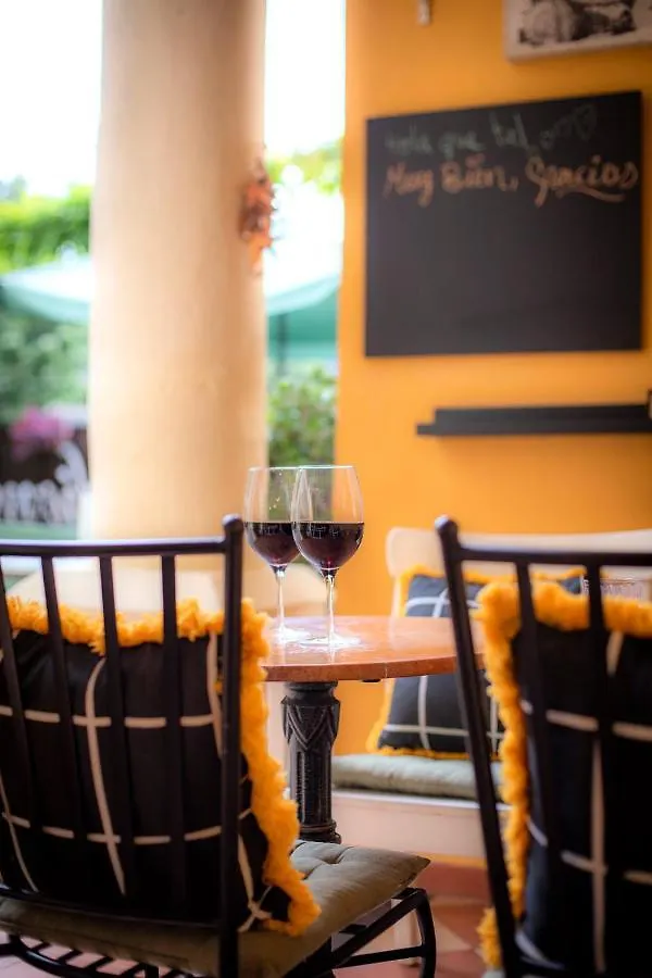 Guest house Hostalet Dels Indians Hotel Begur